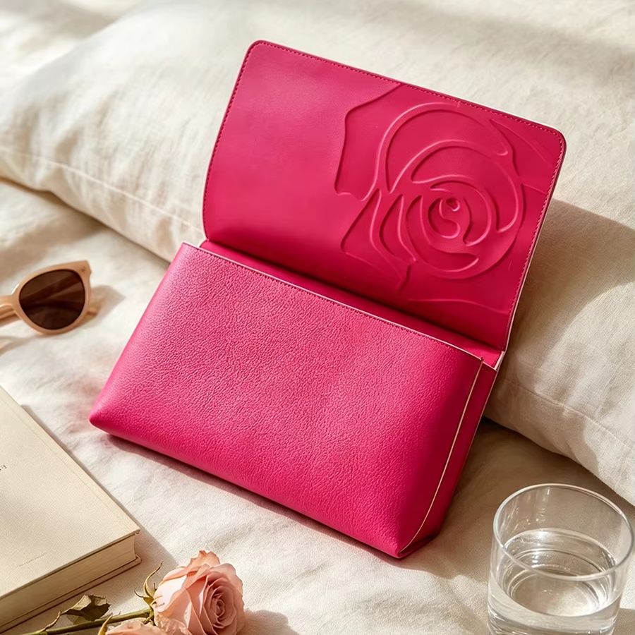 Lancome PU Cosmetic Bag Bright - Travel Accessories Toiletries 评论和价格